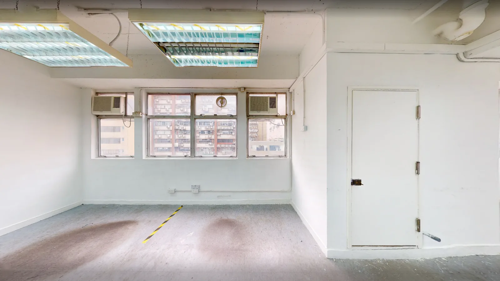 Office at China Trade Centre, Kwun Tong – window bay beside the back-of-house door