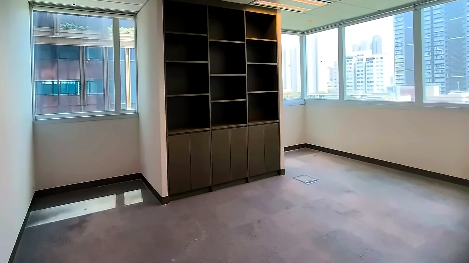 Office at Casey Aberdeen House, Wong Chuk Hang - corner office with built-in cabinets