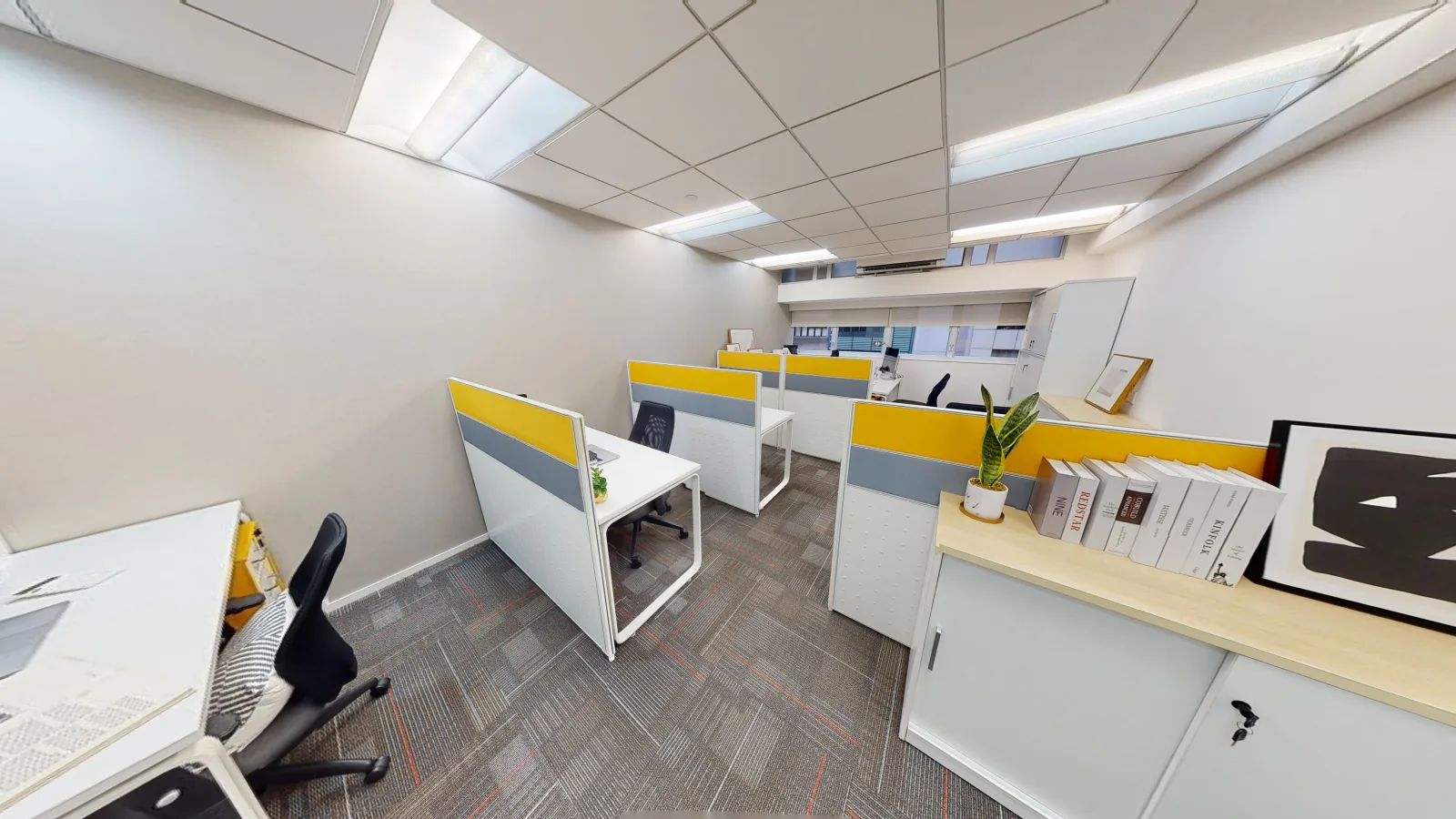 Office for lease on Wing Lok Street, Sheung Wan - fitted serviced suite interior