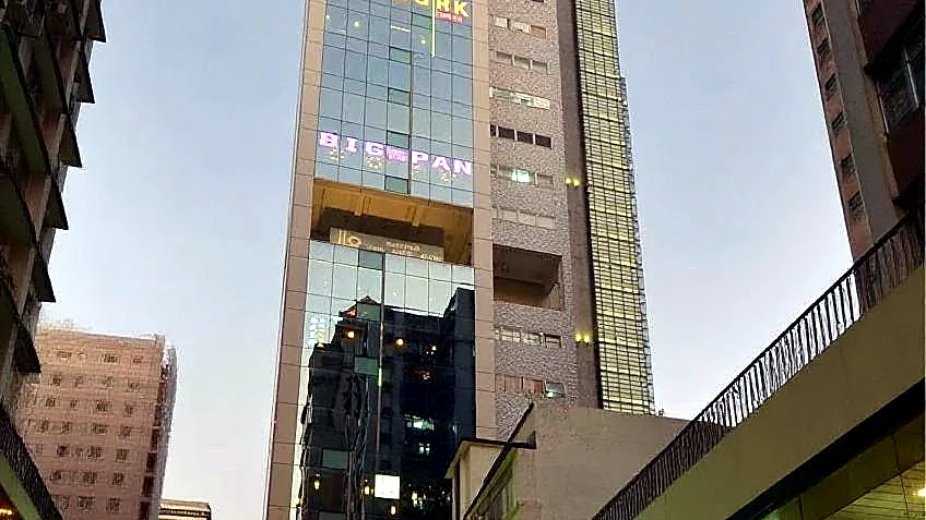 H8 building exterior on Hau Fook Street, Tsim Sha Tsui