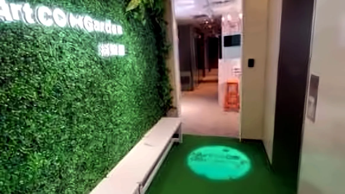 Office at Cubus, Causeway Bay – fitted office with living wall