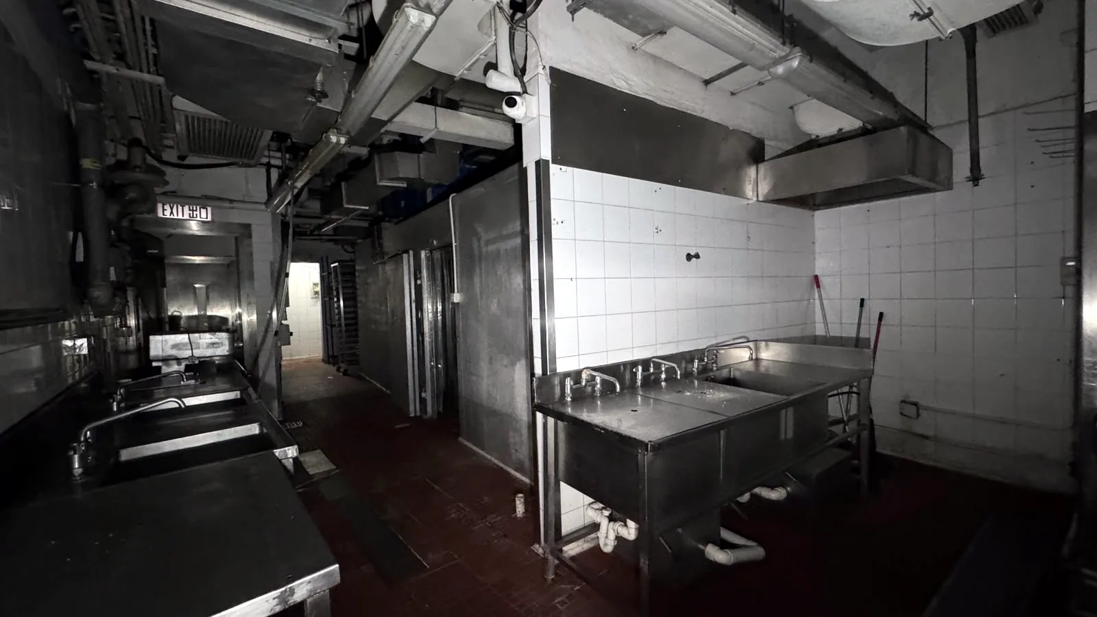 Restaurant for lease at D-Park, Tsuen Wan - commercial kitchen