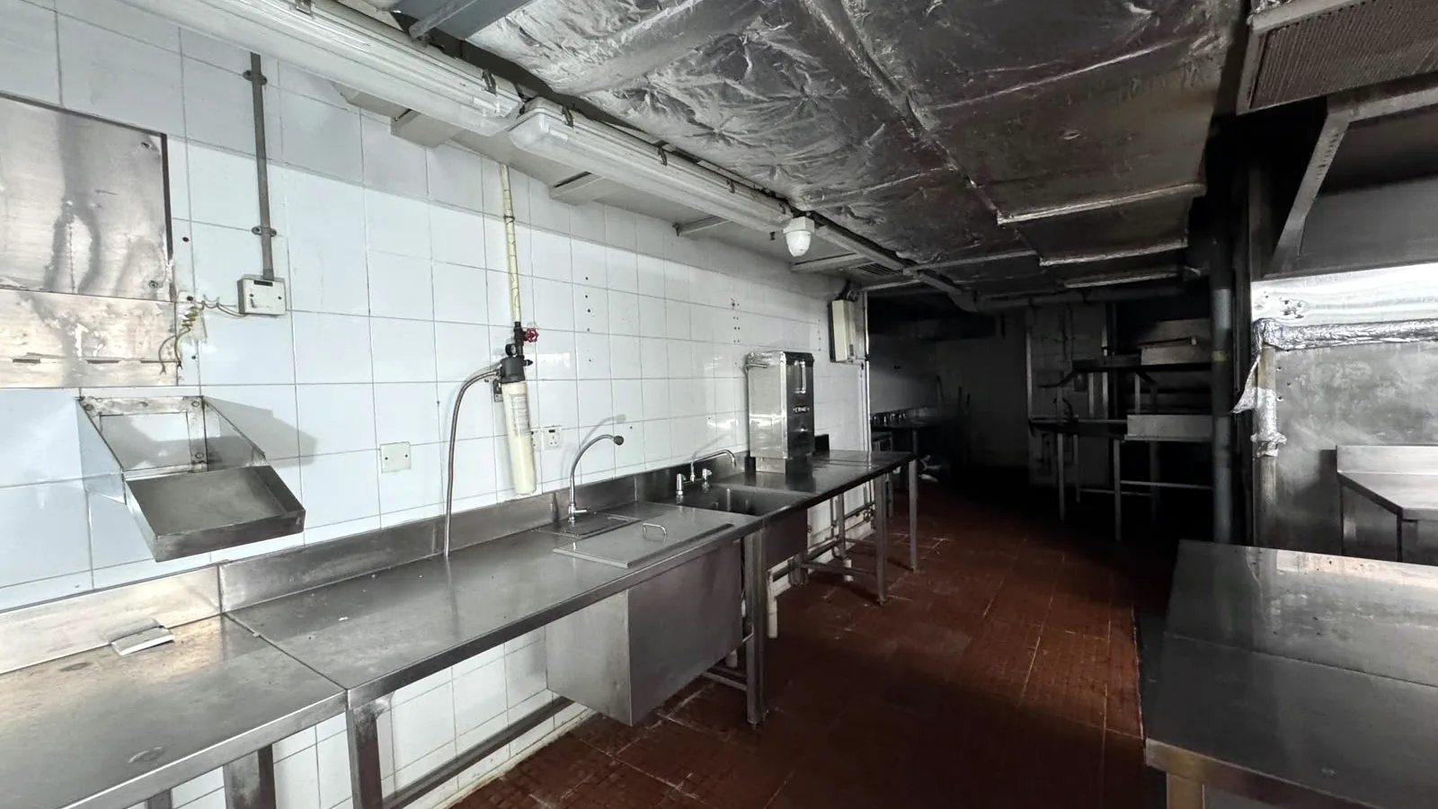 Restaurant for lease at D-Park, Tsuen Wan - kitchen prep
