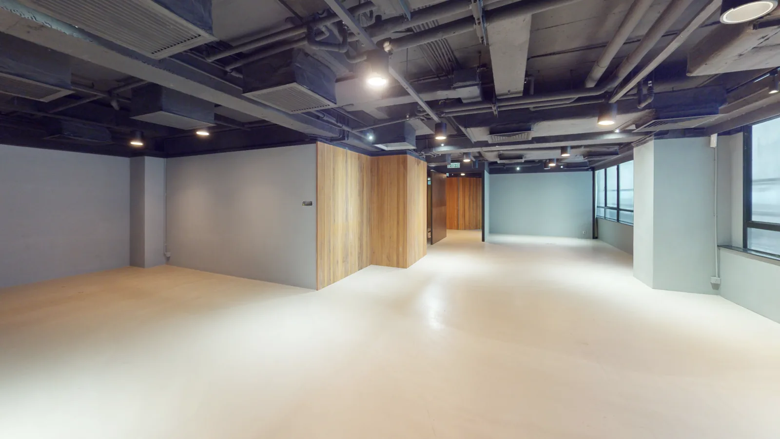 Office at Lee Garden Six, Causeway Bay – office workspace view
