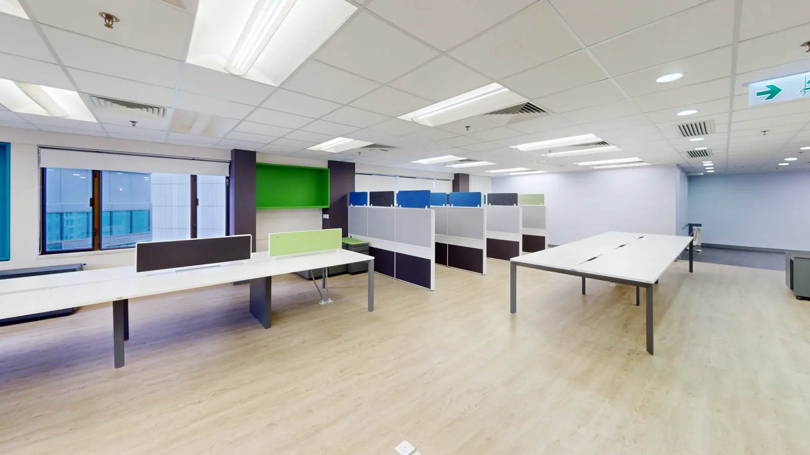 Office at Leighton Centre, Causeway Bay – fitted office area
