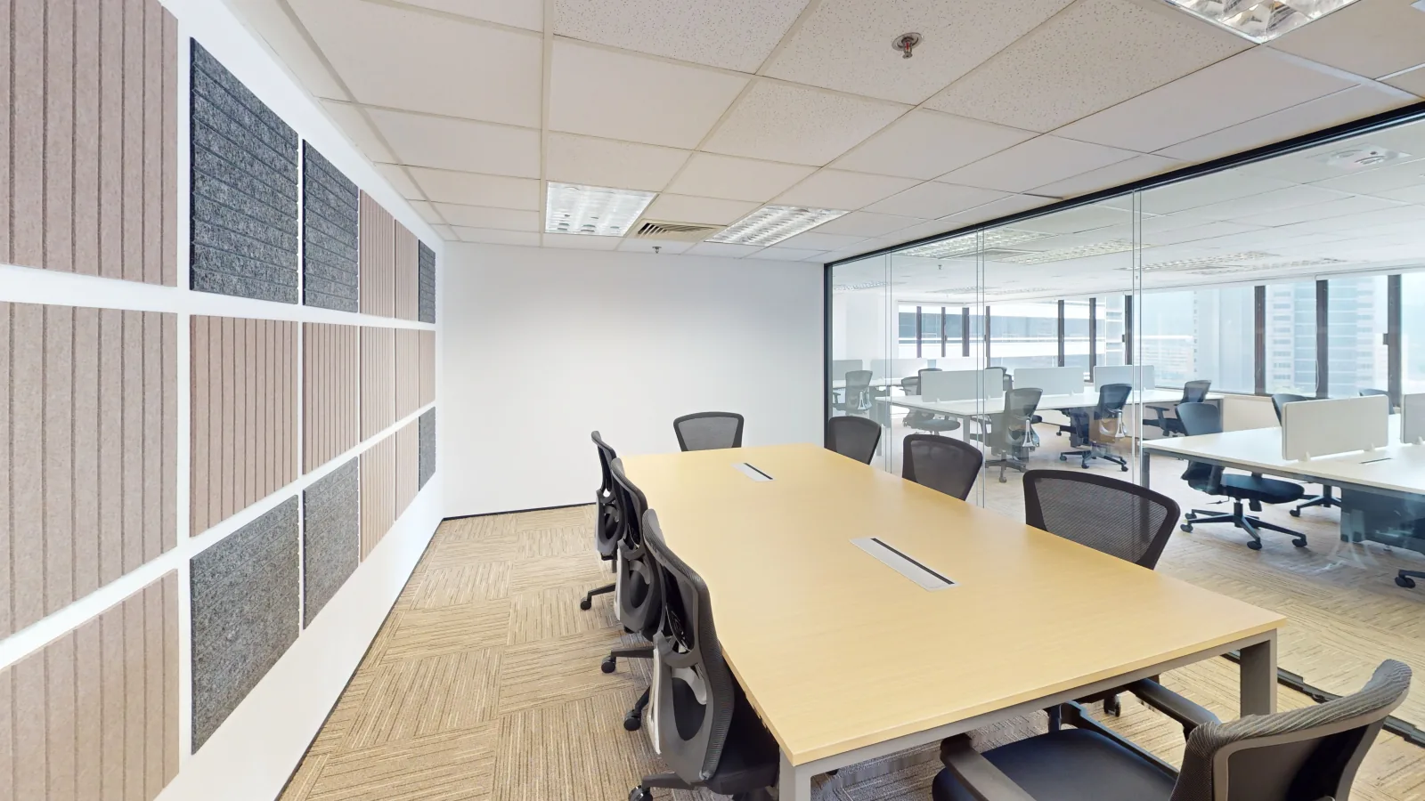 Office at Leighton Centre, Causeway Bay – office workspace view