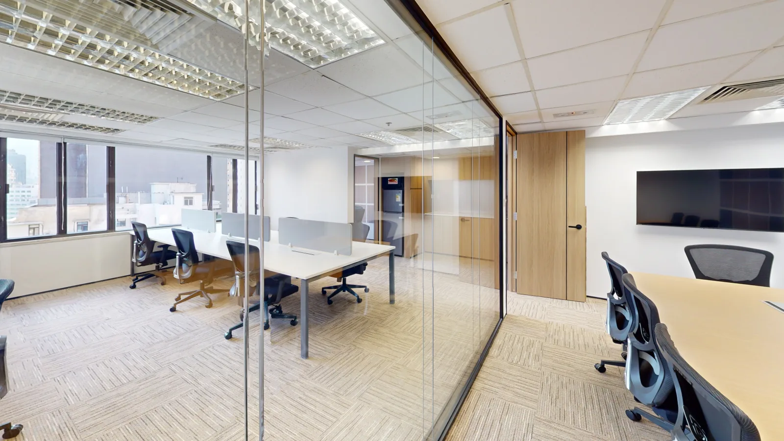 Office at Leighton Centre, Causeway Bay – office meeting or work area