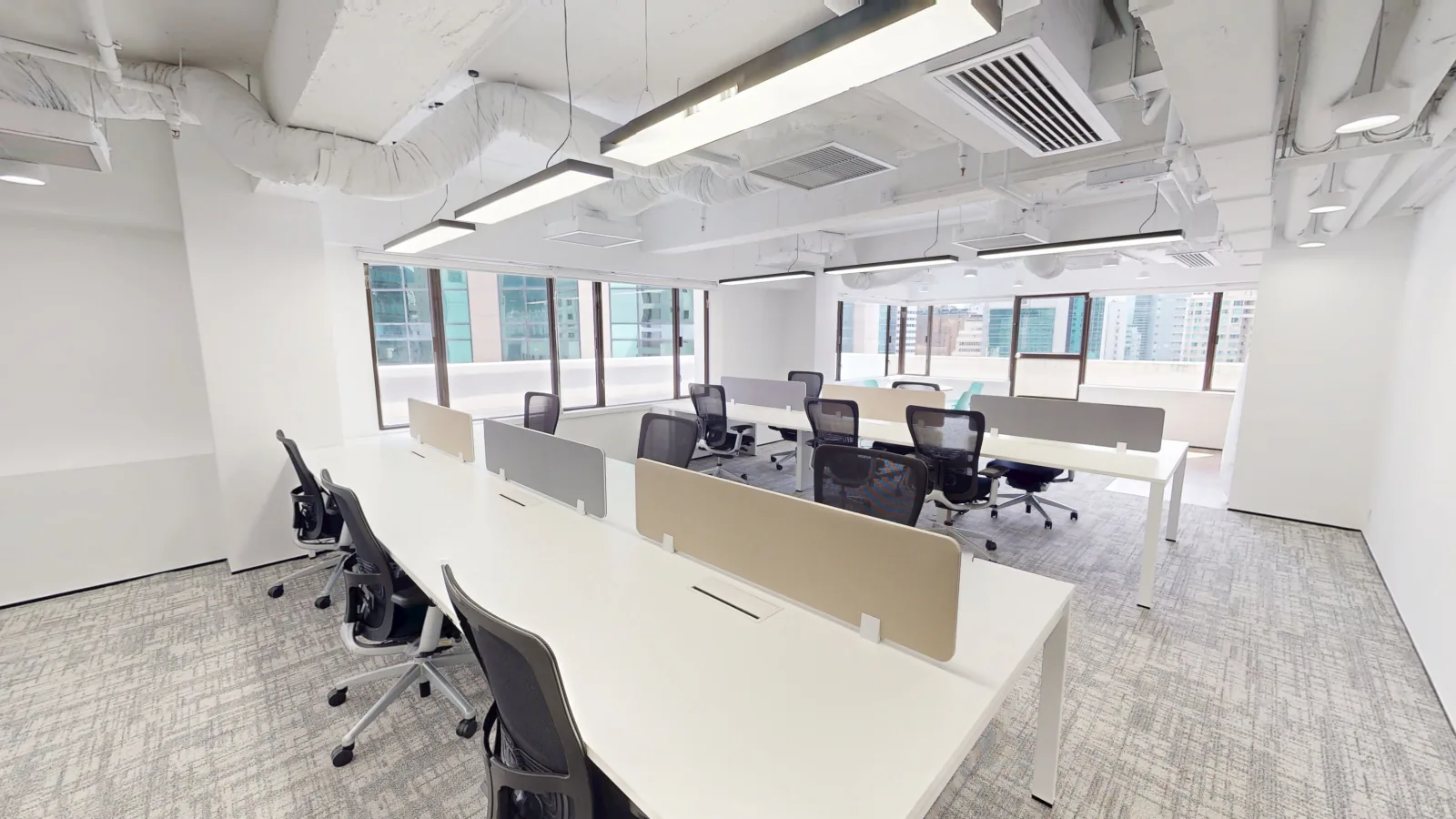 Office at Leighton Centre, Causeway Bay – fitted open-plan with city windows
