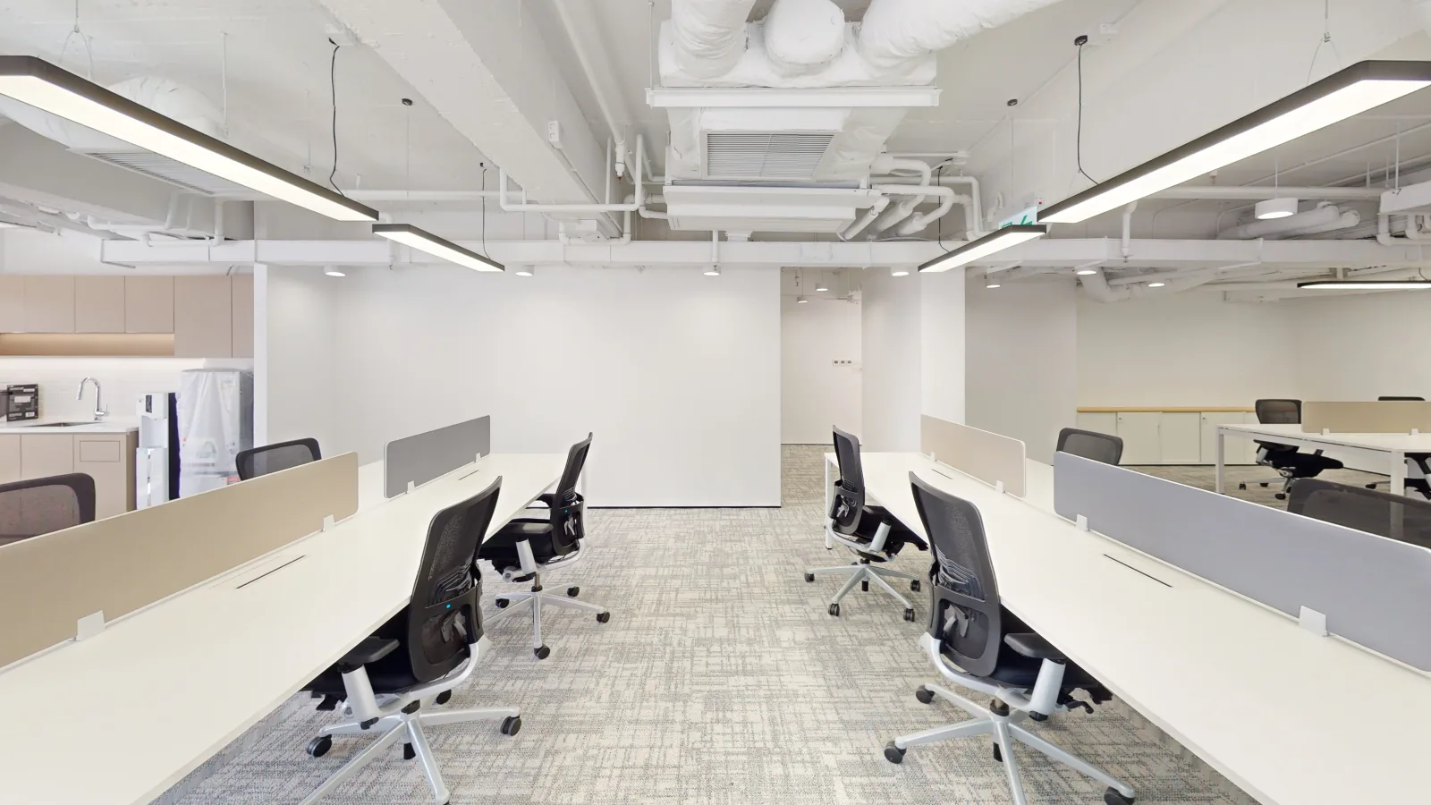Office at Leighton Centre, Causeway Bay – office amenity or layout view