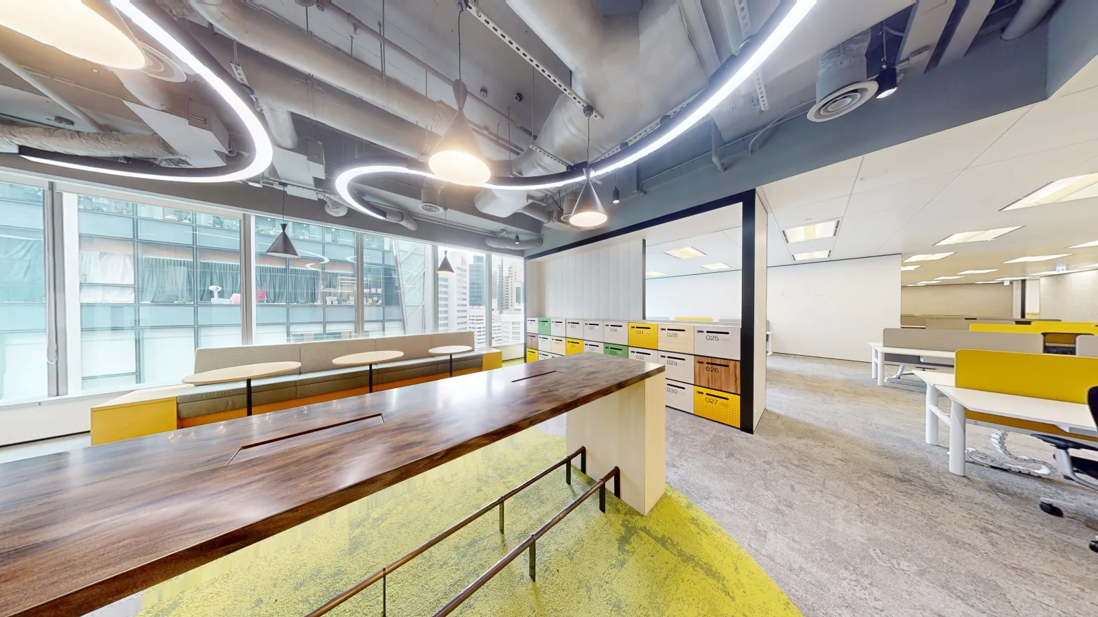 Office at Lee Garden Three, Causeway Bay – reception/break bar with city view