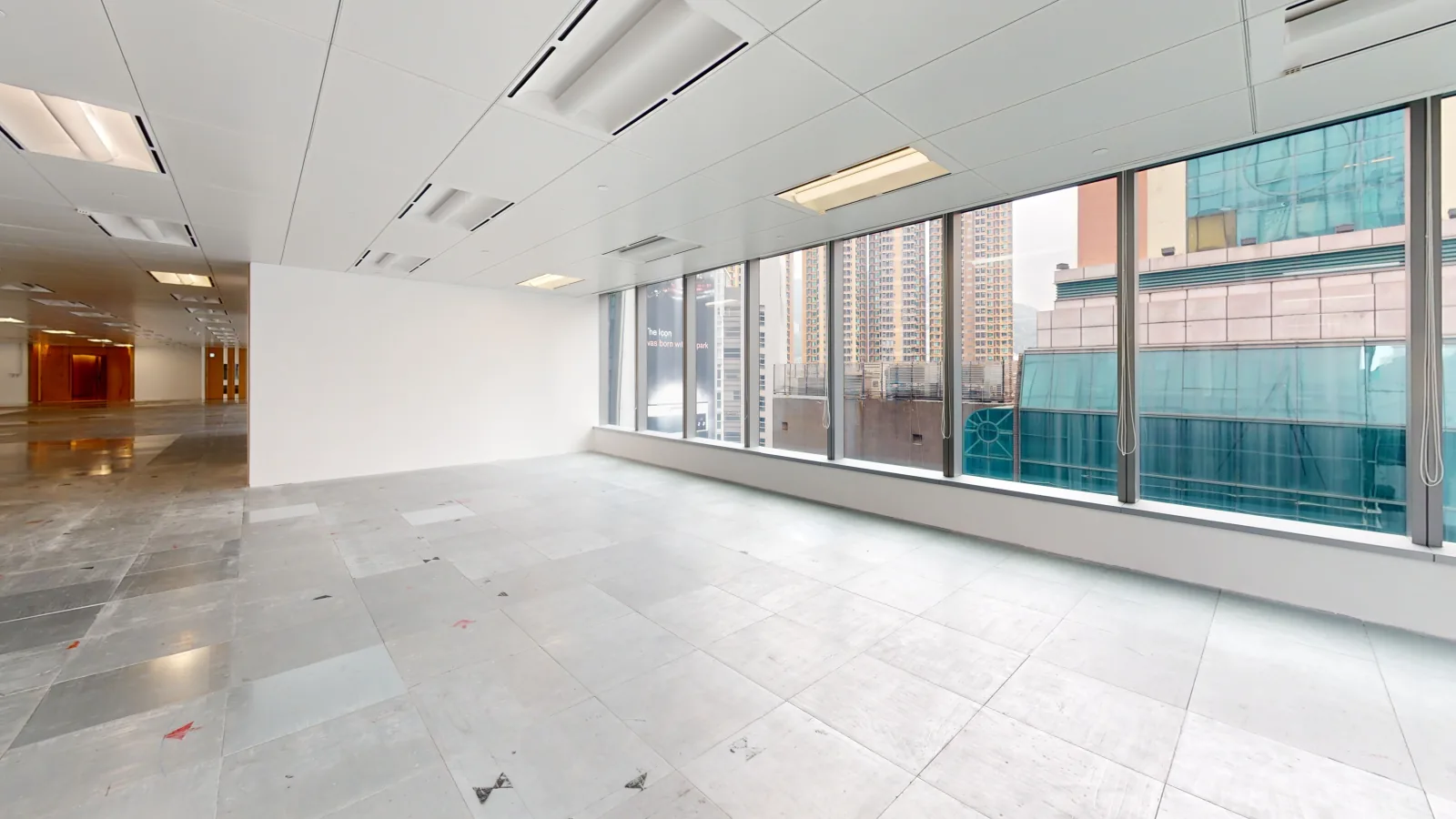 Office at Lee Garden Three, Causeway Bay – fitted office area