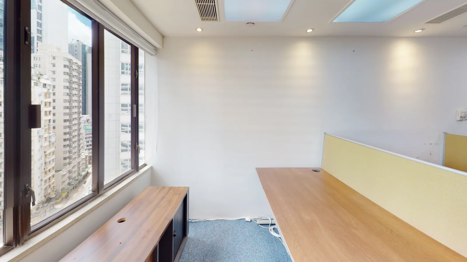 Office at Leighton Centre, Causeway Bay – office meeting or work area