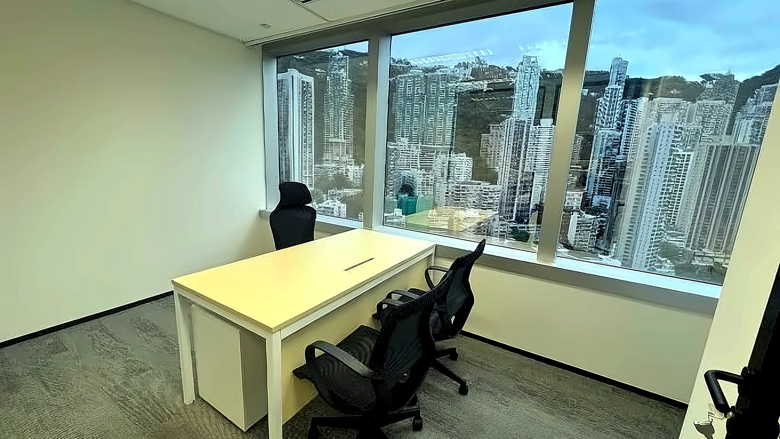 Office at Champion Tower, Central — private office with city view