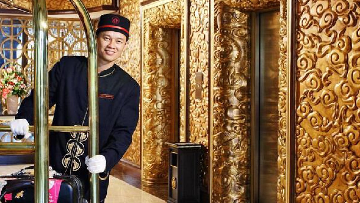 Bellman Salary in Malaysia: How Much Can You Earn?