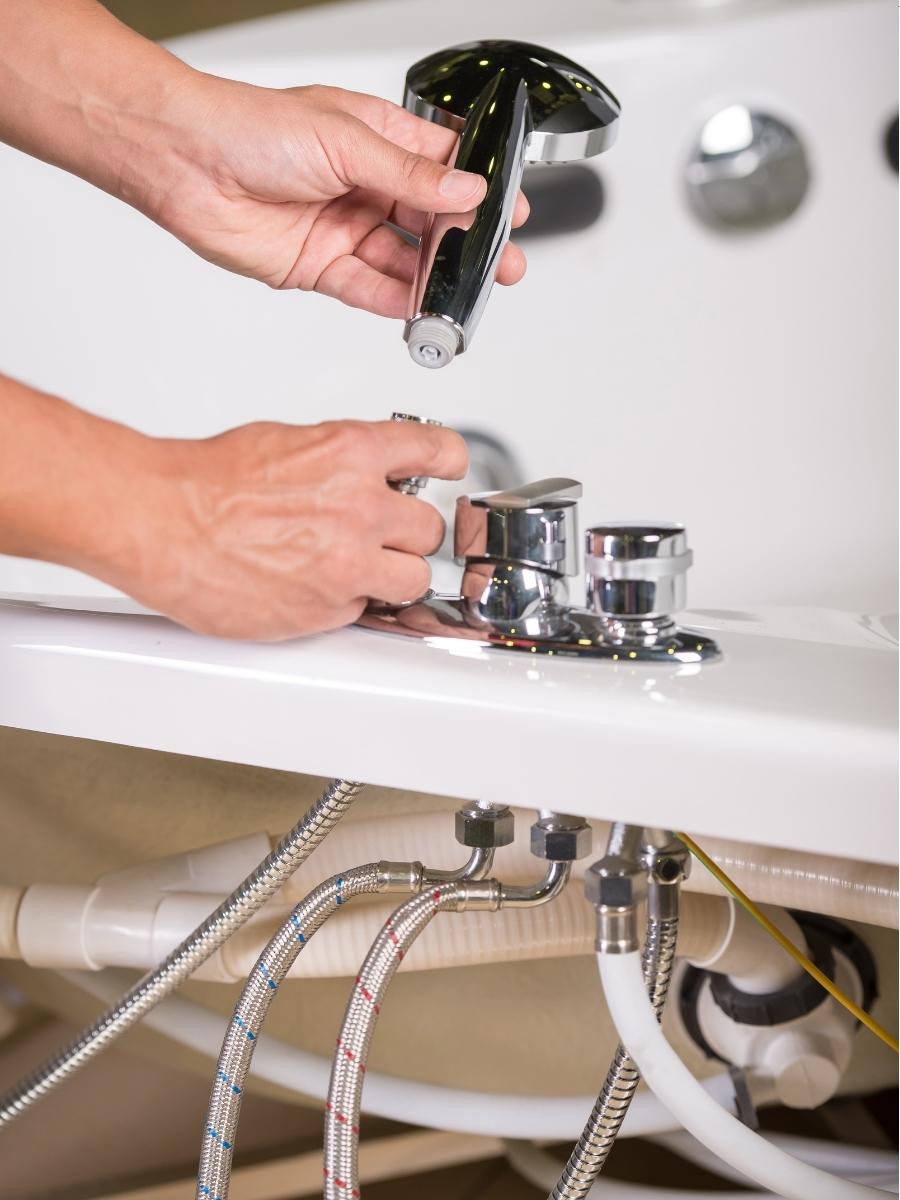 Practical Bathroom Repairs With Minimal Disruption