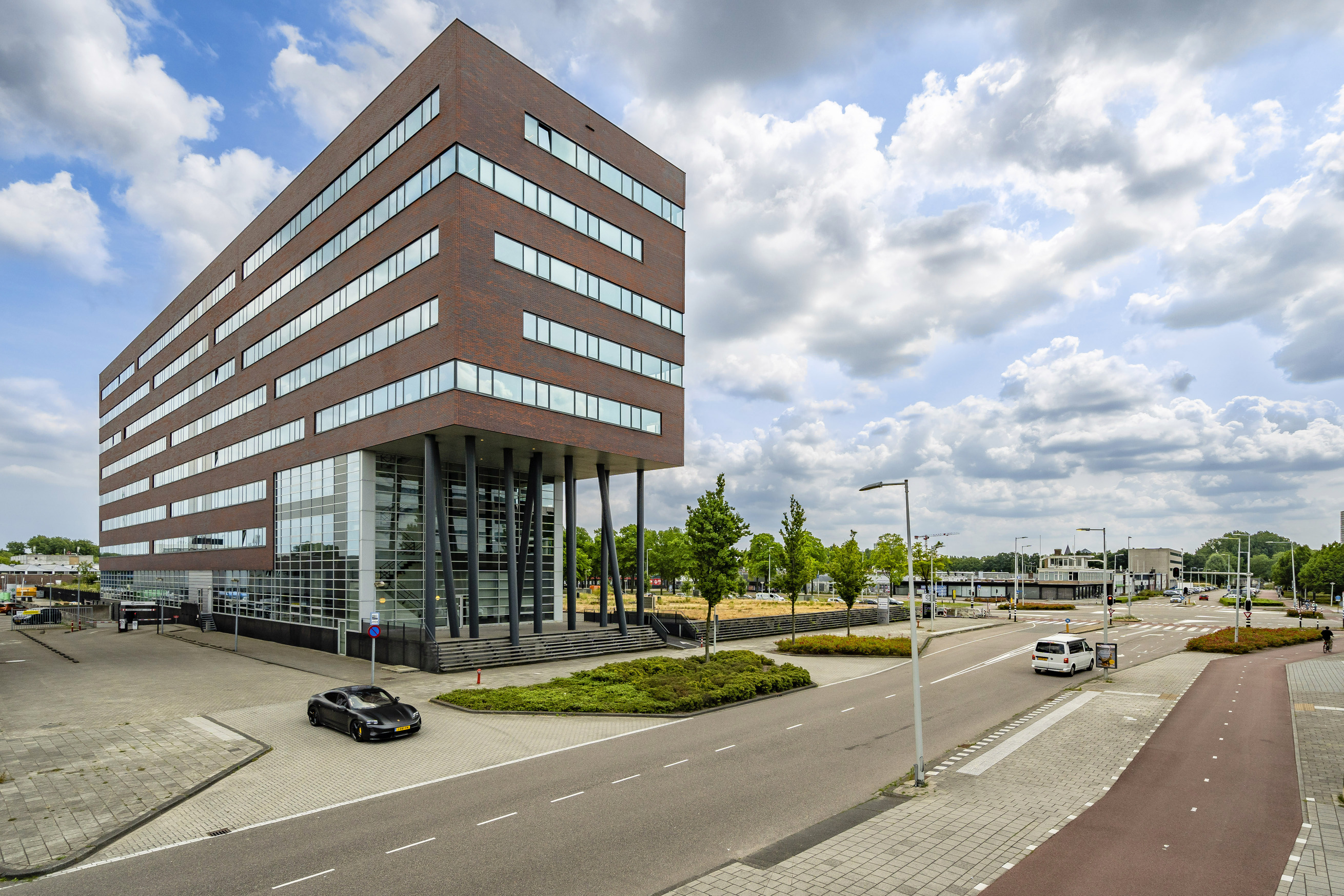 Quarter Plaza