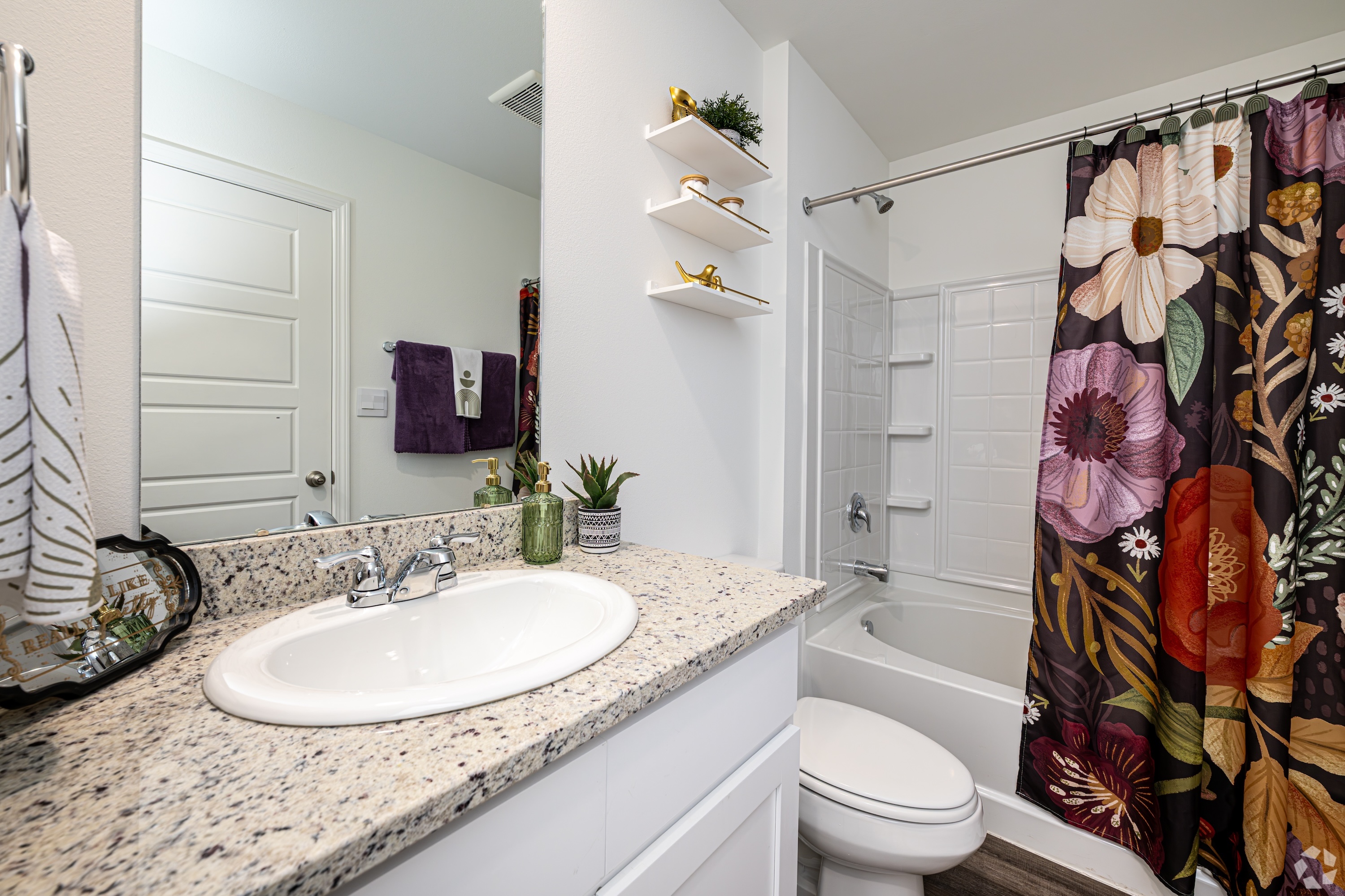 Bathroom sink