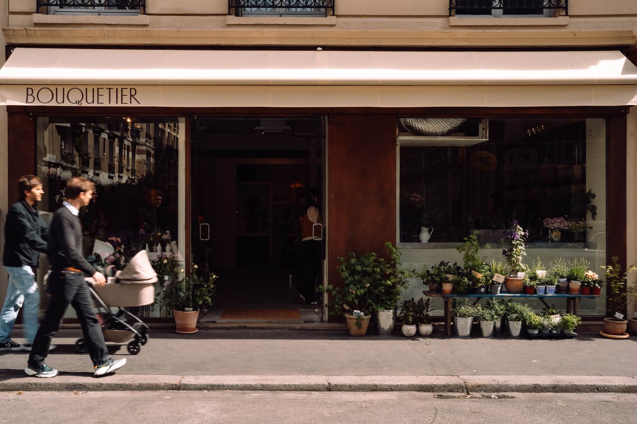 Bouquetier, floral and interior decoration e-commerce