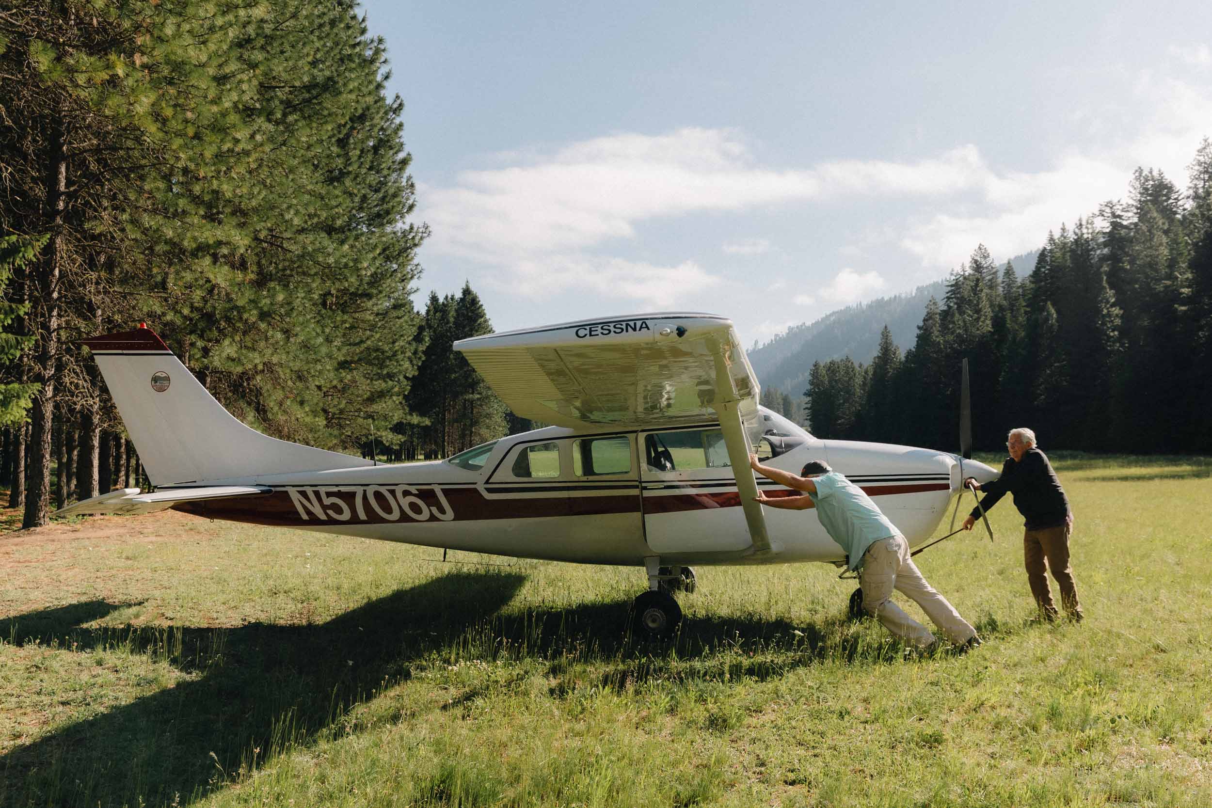 Bloomberg Pursuits - Aerocamping