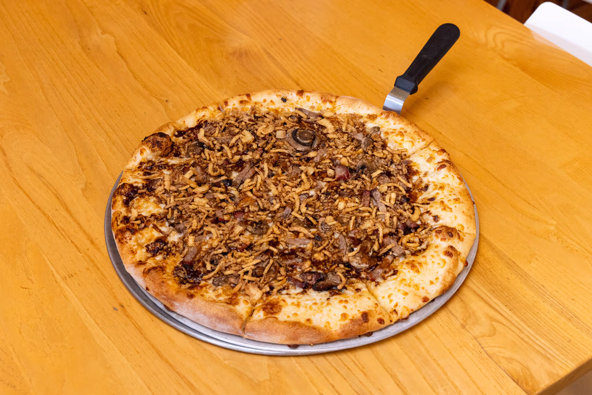 Barbecue (BBQ) chicken pizza at Pepp's Pizzeria