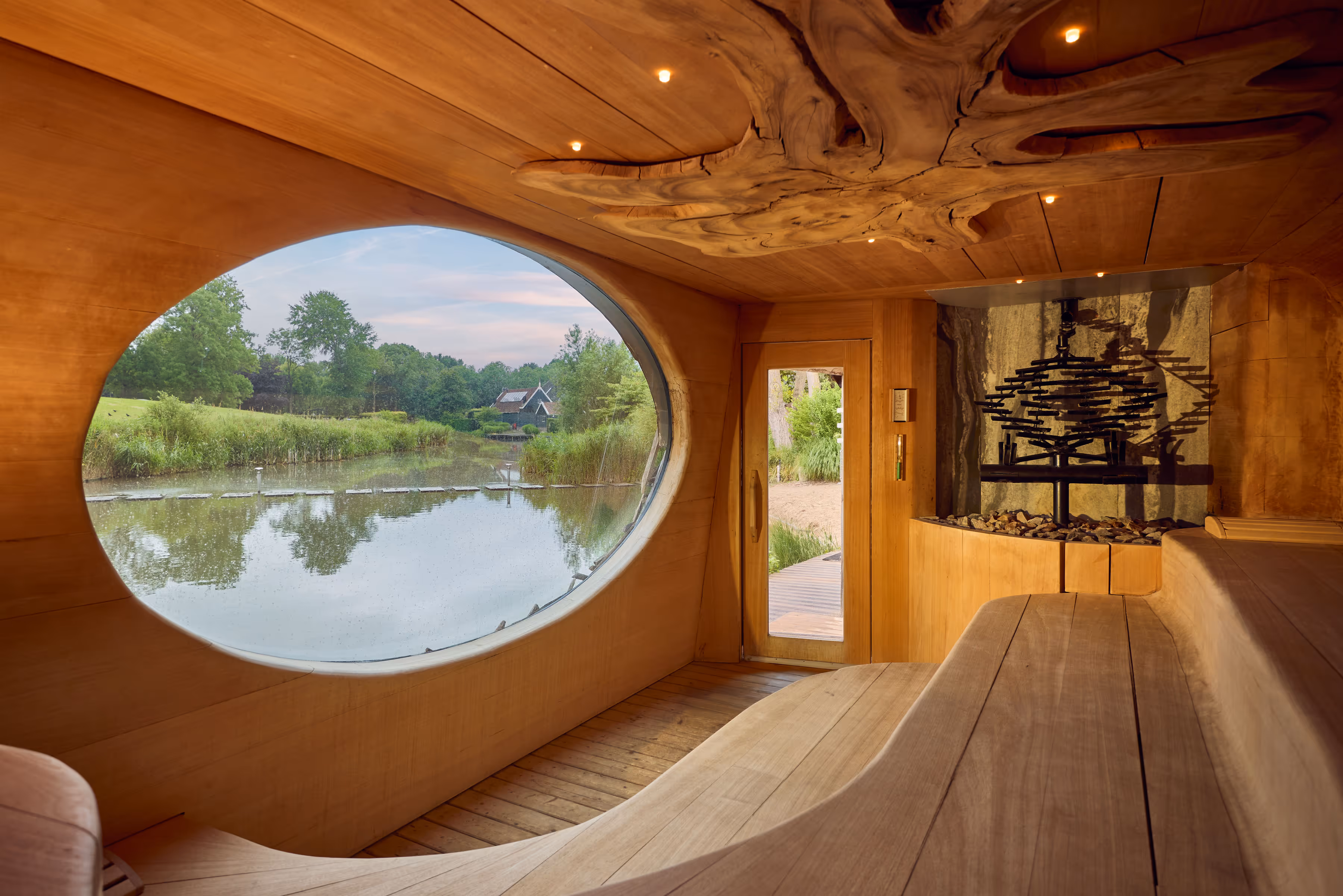 Vogelnest sauna houten sauna met opgietsysteem
