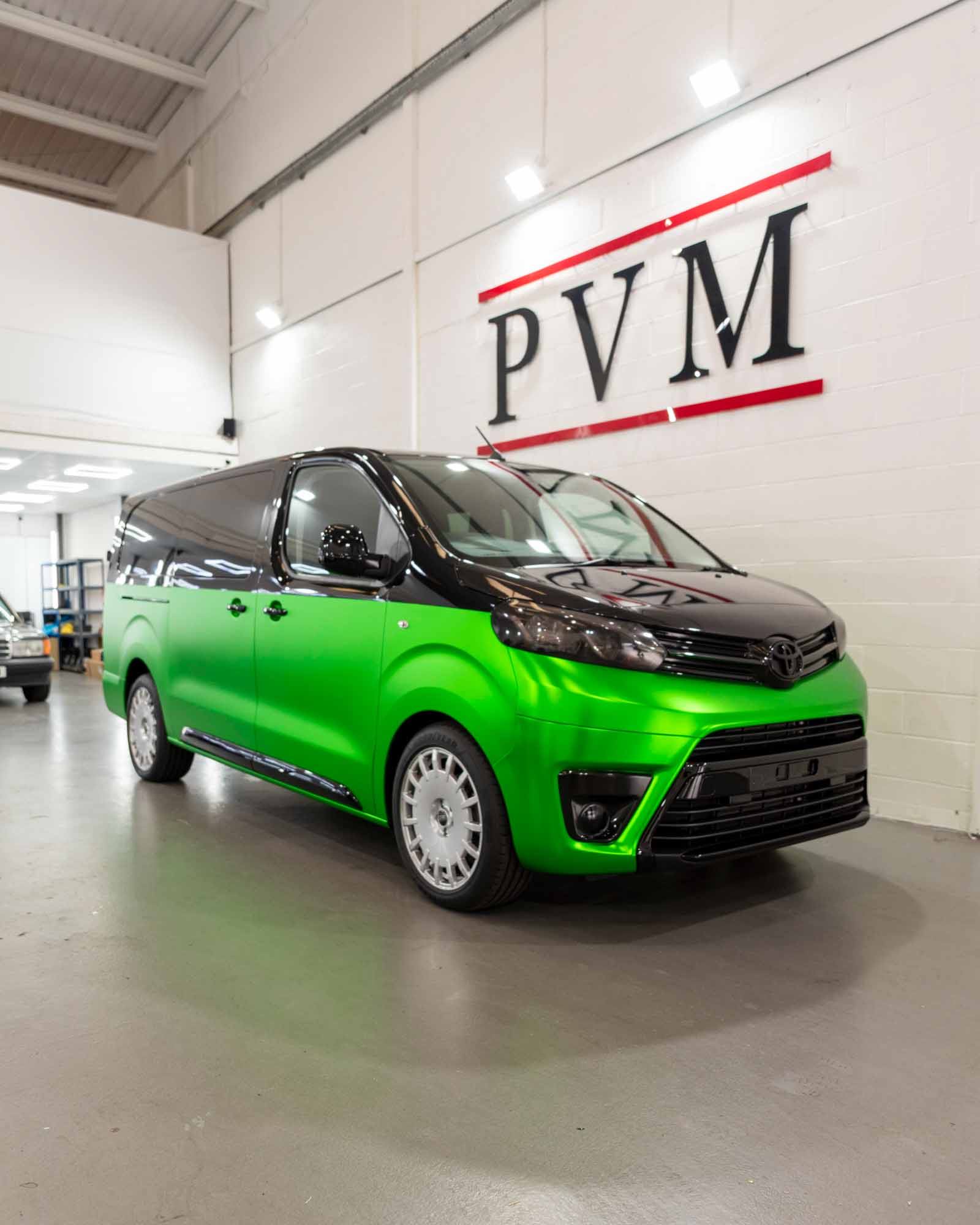 Example of Rolls Royce with a Dechrome front grill