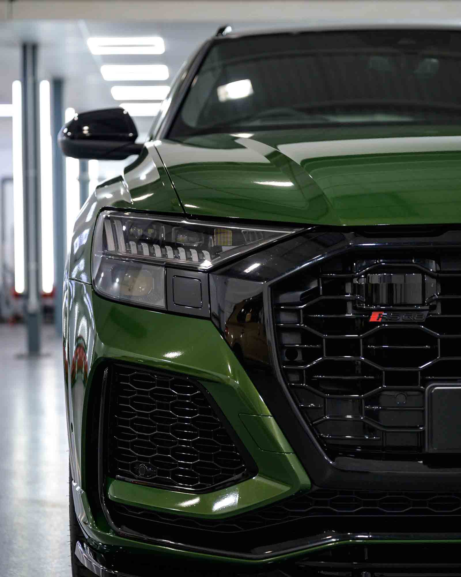 Dechrome on the front of an Audi