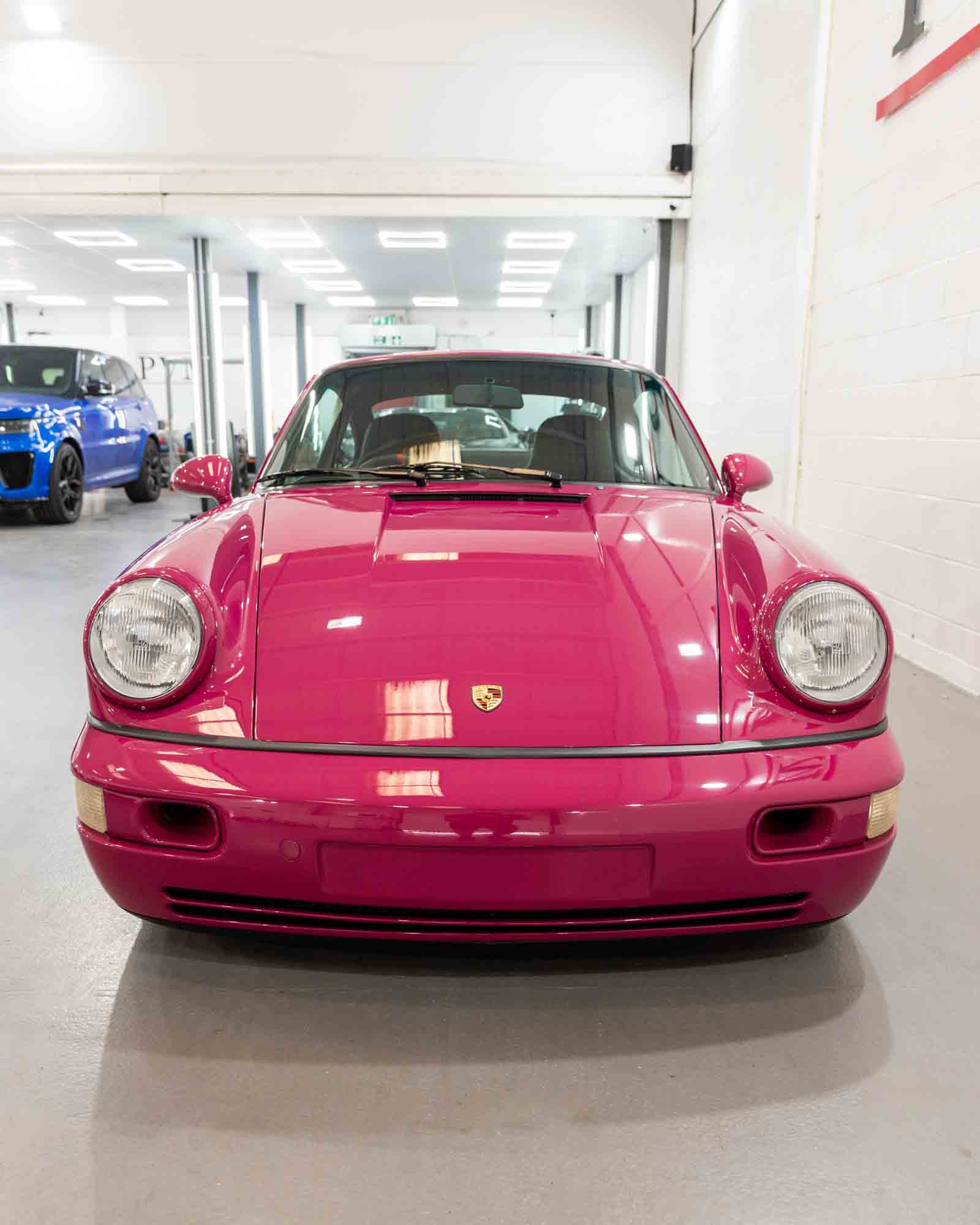 Dechrome on the front of an Audi