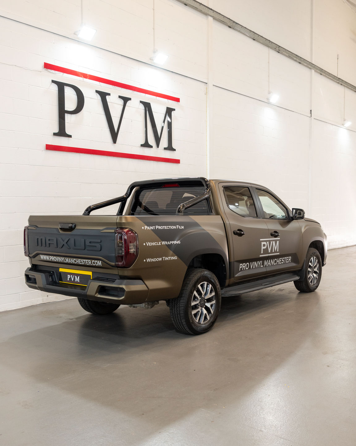 Example of dechrome around a car window