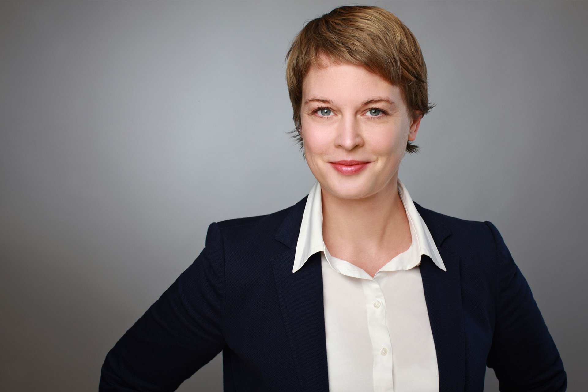 Die Forschungsschwerpunkte von Prof. Naeve-Stoß liegen u. a. im Bereich der wirtschaftsdidaktischen Curriculum- und Unterrichtsentwicklung.