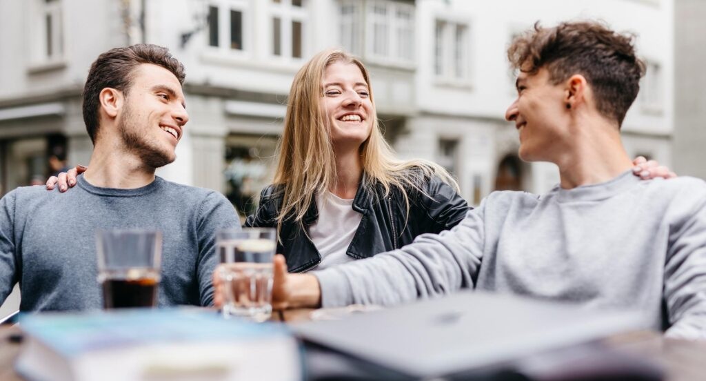 Von der HSG profitieren das regionale Gewerbe, die Gastronomie und die Hotellerie direkt.