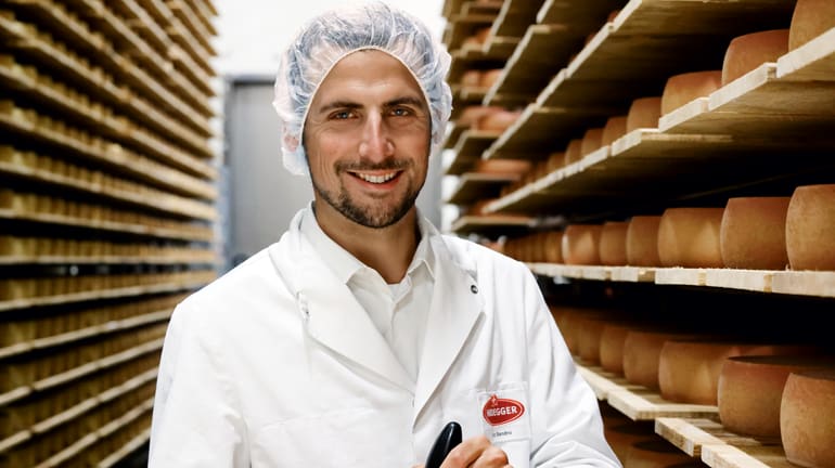 Sandro Renz (34), Leiter Verkauf und Marketing beim Jonschwiler Produzenten Hardegger Käse.