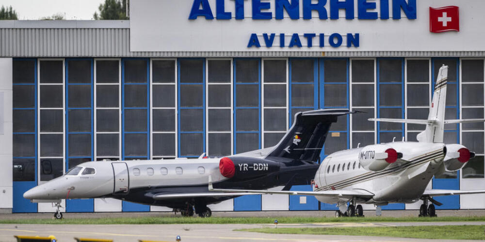 Das Entlastungspaket des Bundes könnte den Flughafen St.Gallen-Altenrhein treffen. Das Entlastungspaket des Bundes könnte den Flughafen St.Gallen-Altenrhein treffen.
