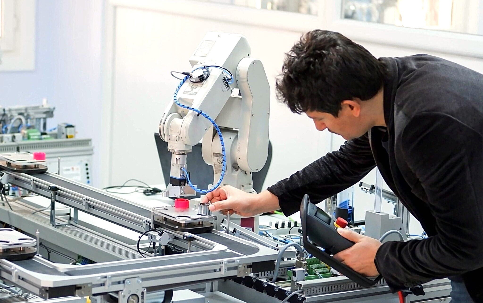 Belastet sind insbesondere Ostschweizer Automobilzulieferer.