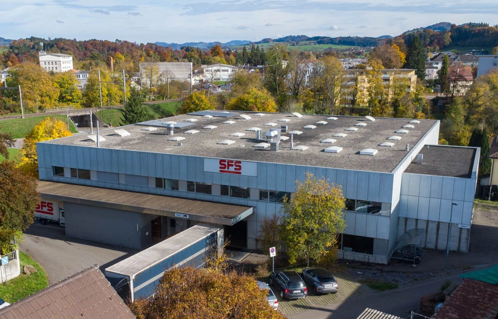 Das SFS-Werk in Flawil, das bis Ende 2027 geschlossen wird.