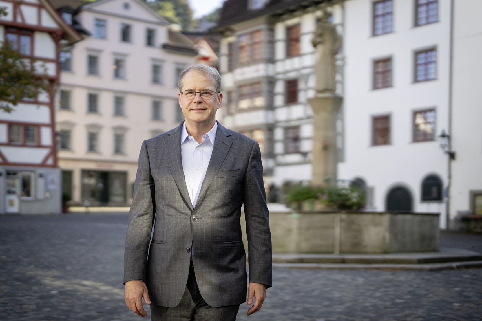 Interview St.Galler Kantonalbank Christian Schmid PC