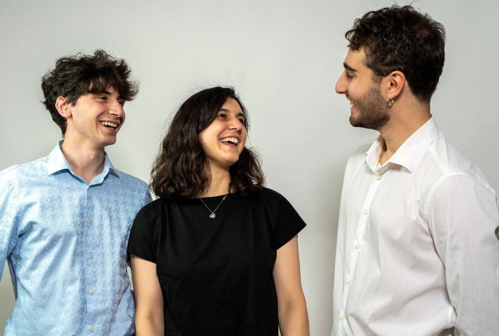 HSG-Student Federico Martelli , CEO von Forgis, und seine Mitgründer Camilla Mazzoleni (rechts) und Riccardo Maggioni (beide ETH).