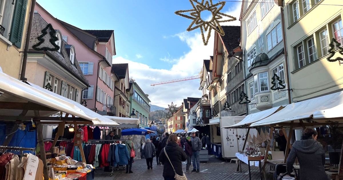 Am Donnerstag, 11. Dezember, feiert der Altstätter Klausmarkt Jubiläum – er findet zum 600. Mal statt. Am Donnerstag, 11. Dezember, feiert der Altstätter Klausmarkt Jubiläum – er findet zum 600. Mal statt.