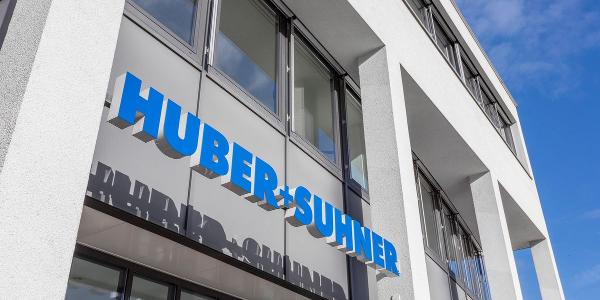 Bisher stellte Huber+Suhner eine seitwärts verlaufende Entwicklung in Aussicht.