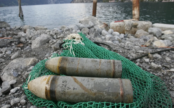 Minengranaten für Feldhaubitzen aus der Zeit des Ersten Weltkriegs. Minengranaten für Feldhaubitzen aus der Zeit des Ersten Weltkriegs.