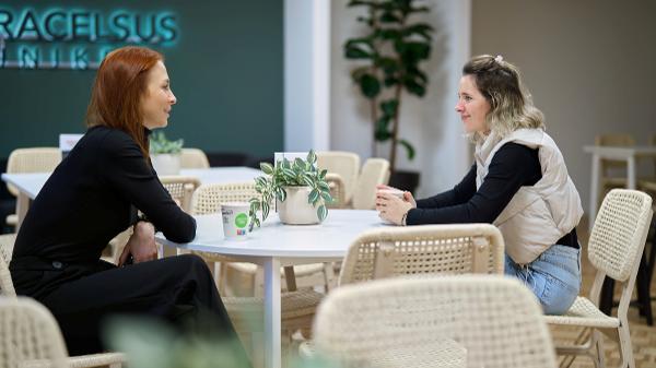 Blick in die Paracelsus-Kliniken in Kassel.
