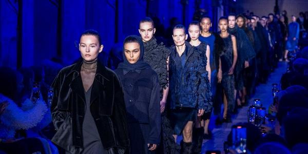 Nach Bekanntwerden der Unregelmässigkeit hat Akris mit den Behörden kooperiert und die Rückzahlung veranlasst.