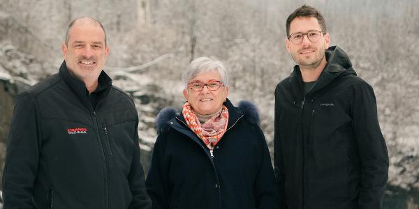 Giovanni Polti, Vania Polti Ambrosini und Christian Bärlocher im Steinbruch der Alfredo Polti SA im Calancatal. Giovanni Polti, Vania Polti Ambrosini und Christian Bärlocher im Steinbruch der Alfredo Polti SA im Calancatal.