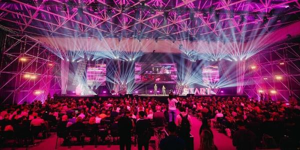 Das zweitägige Konferenzprogramm umfasst Panels, Keynotes und Workshops sowie mehrere Pitching-Wettbewerbe mit Preisgeldern von insgesamt über 100’000 Franken.