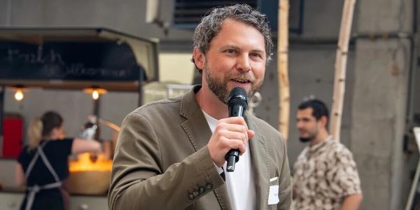 Geschäftsführer Tobias Wolf hat einen Doktor der HSG. Geschäftsführer Tobias Wolf hat einen Doktor der HSG.