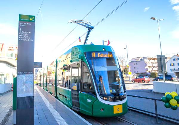 Die Basler Verkehrsbetriebe brechen die Beschaffung für neue Trams ab.