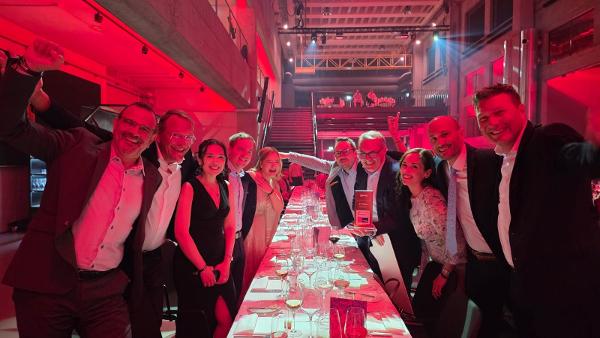 Die Mitarbeitenden des Transformations-Beratungshauses CSP in St.Gallen beim Award.