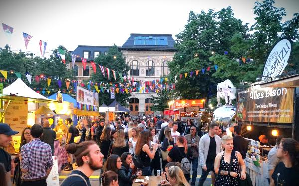 Die Organisatoren erwarten am Streetfood-Festival in St.Gallen rund 25’000 Besucherinnen und Besucher. Die Organisatoren erwarten am Streetfood-Festival in St.Gallen rund 25’000 Besucherinnen und Besucher.