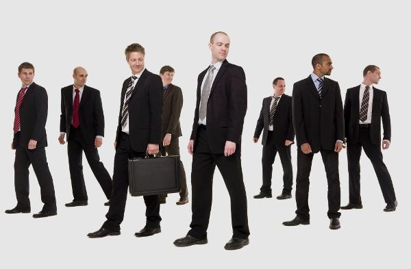 Männer assen die Frauen wieder hinter sich: Der Geschlechterkampf um die Topjobs ist wieder im vollen Gange.