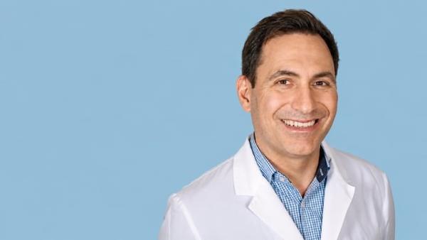 PD Dr. med. Ralf Joukhadar.